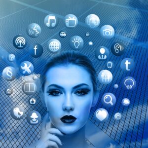 Multilingual Social Media & Community Managemer